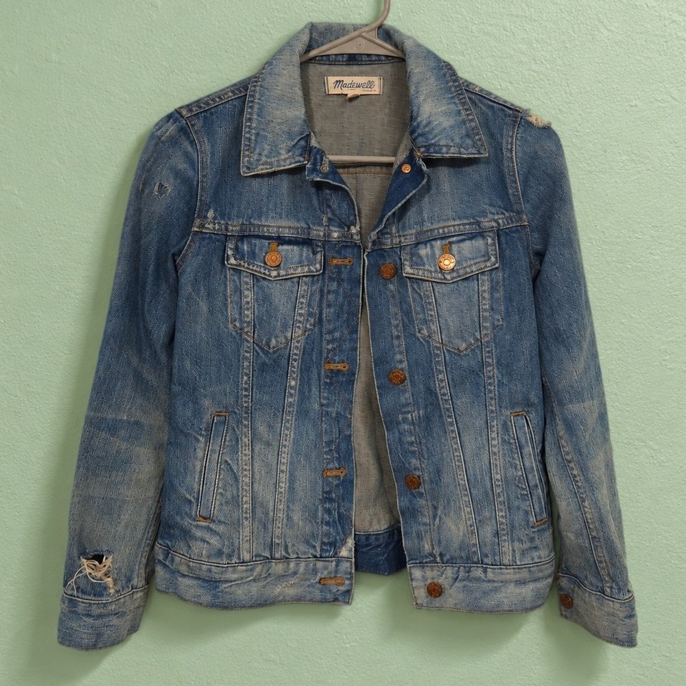Madewell Denim Jacket Women XS Blue Distressed 90s Grunge Jean Trucker